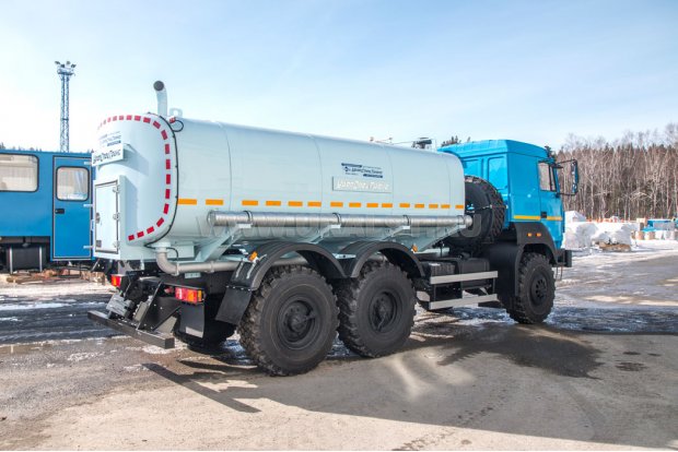 АЦПТ-10 УСТ-5453 Урал 5557-82М