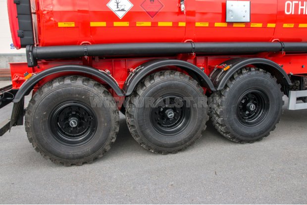 Оси полуприцепа