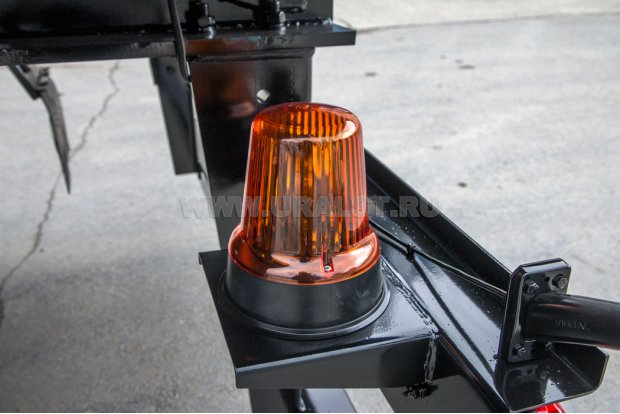 Площадка для размещения проблескового маячка