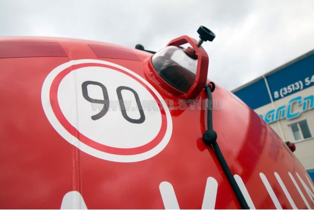 Смотровое окно емкости