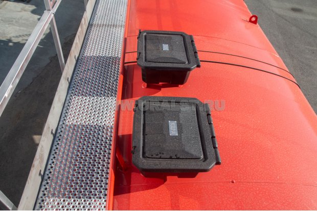 Песок, кошма