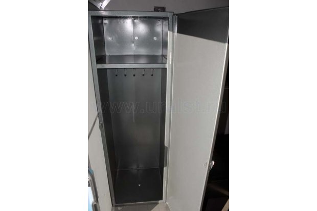 Шкаф для одежды