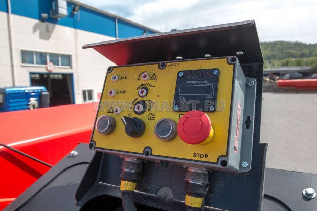 Пульт управления КМУ