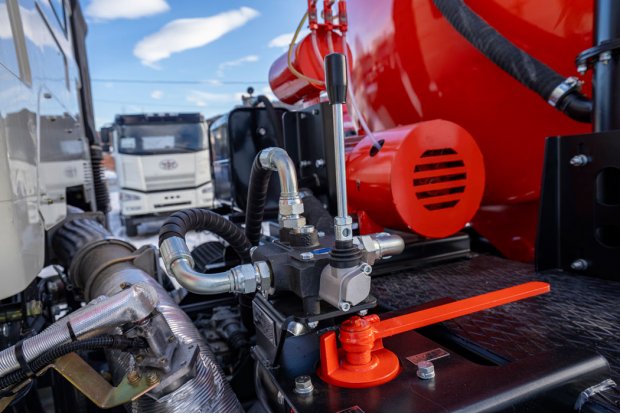 Кран переключения отрицательного / избыточного давления