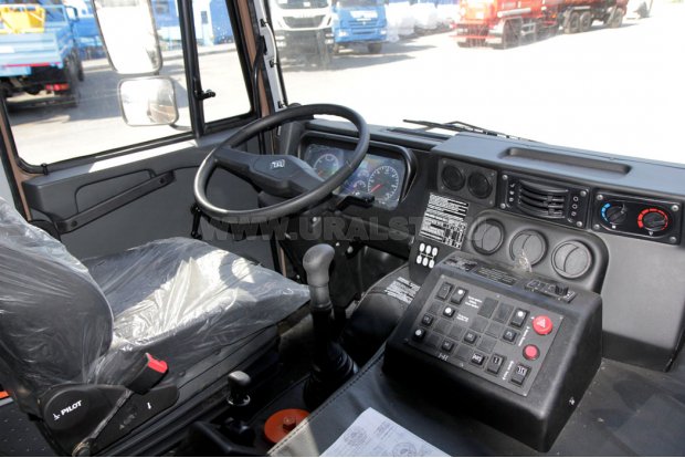 Кабина водителя