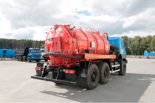 Автоцистерна АКН-10-ОД PNR УСТ-5453 Урал 5557-4112-82М