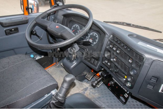 Кабина водителя