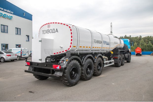 Полуприцеп-цистерна для техводы ППЦТВ 24Т-31 ПТ УСТ 9465 рамная, термос