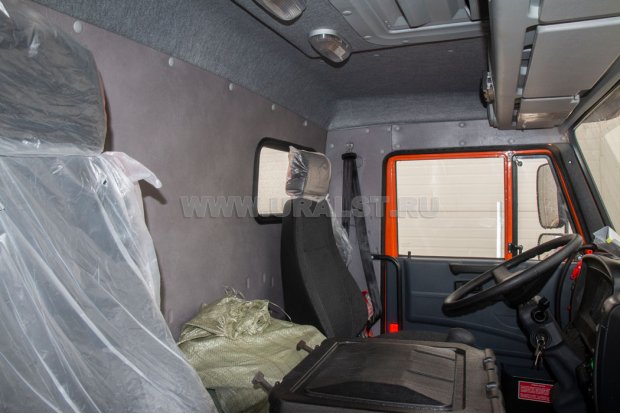 Кабина водителя