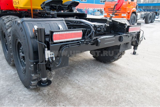 Опоры на заднем свесе