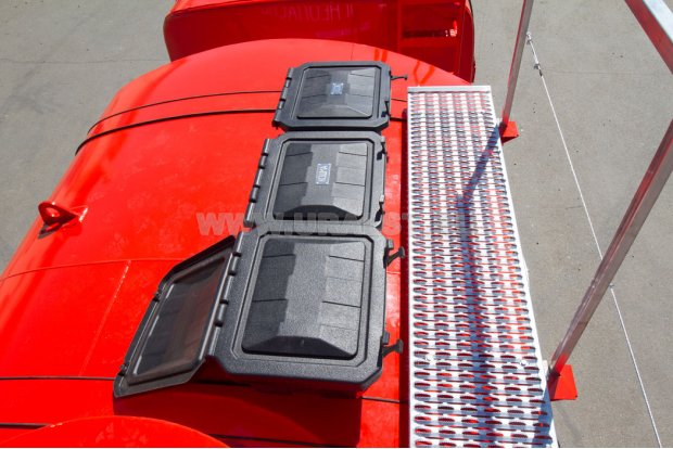 Ящики для песка и кошмы