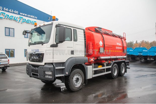 Автоцистерна АЦ-20-2 УСТ-5453 на шасси MAN