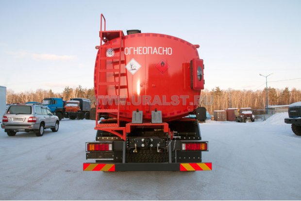 Автотопливозаправщик АТЗ-20 УСТ-5453