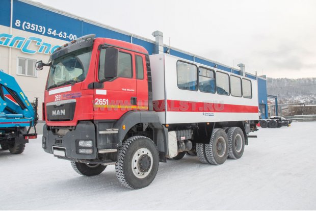 Вахтовый автобус УСТ-5453 28 мест MAN 43118