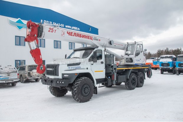 Автокран КС-55732-21