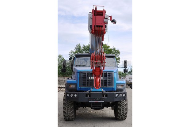 Автокран КС 55732-33 "Челябинец" Урал 4320-74Е5 NEXT