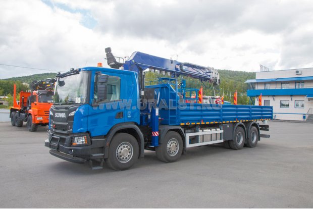 Бортовой автомобиль с КМУ DongYang 2037 Scania 8x4