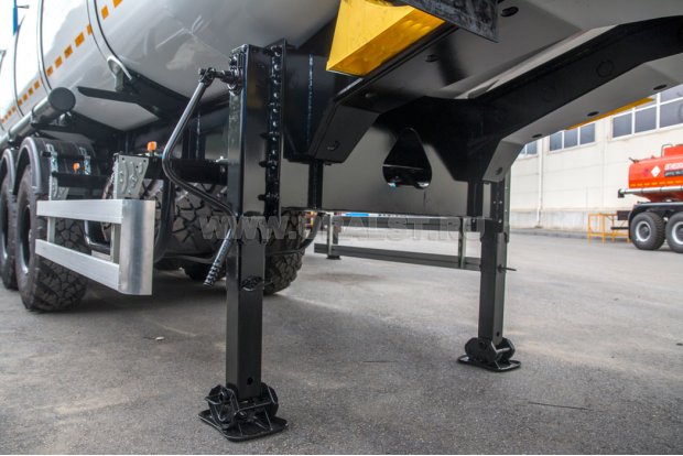 Опорное устройство