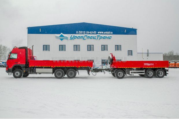 Автомобиль бортовой Контейнеровоз Volvo FM 6x6 + Прицеп контейнеровоз ПК 25-32-6