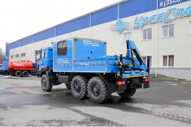 Грузопассажирский автомобиль на шасси Урал 4320-81 с КМУ ИМ-25