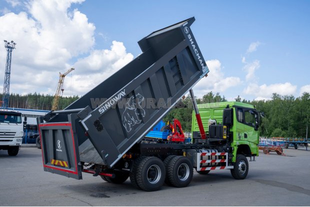 Самосвал SHACMAN (ШАКМАН) SX32586V385 X3000 (6X6)