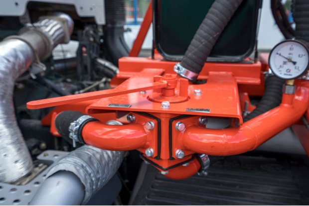 Кран переключения отрицательного / избыточного давления