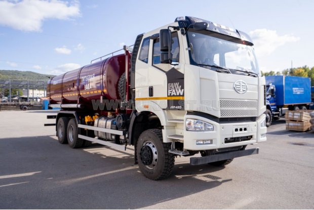  АЦПТ-18Н УСТ 5453 FAW 3250 (6х4) КБ 4800, насос, нерж/ЛКП