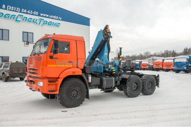 Седельный тягач Камаз 43118-46 (53504, 44108) с КМУ ИМ-180