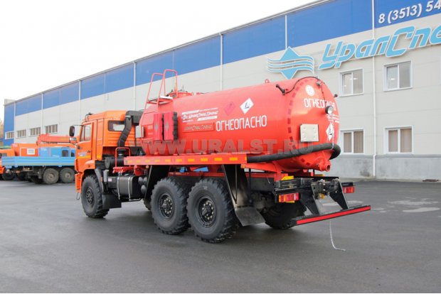 Автоцистерна АКН-11 КО УСТ-5453 на шасси Камаз 43118-46
