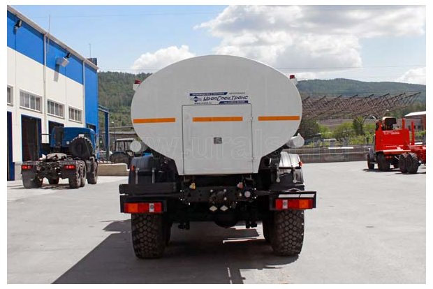 Автоцистерна АЦПТ