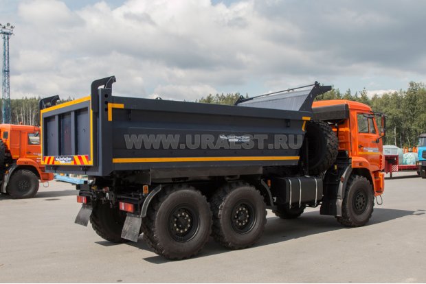 Самосвал Камаз