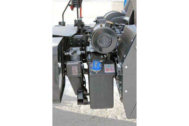 Седельный тягач