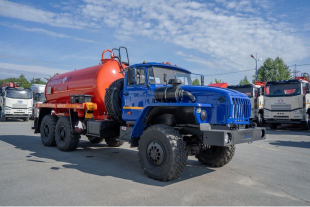 Автоцистерна вакуумная нефтепромысловая АКН-10 КО УСТ 5453 Урал 4320-1951-60, доработка под ДОПОГ, УВЭОС