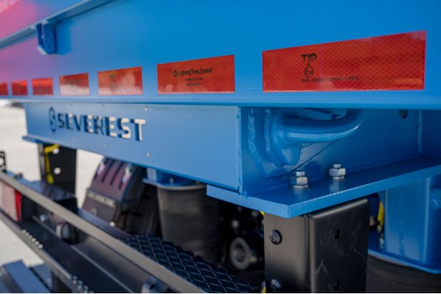 Буксировочная петля