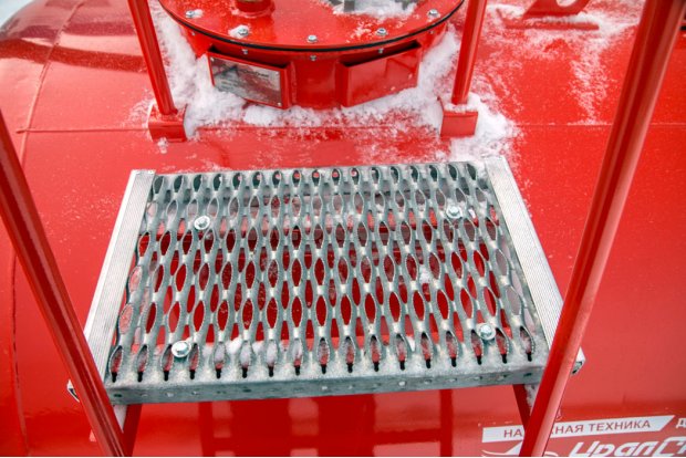 Площадка обслуживания цистерны