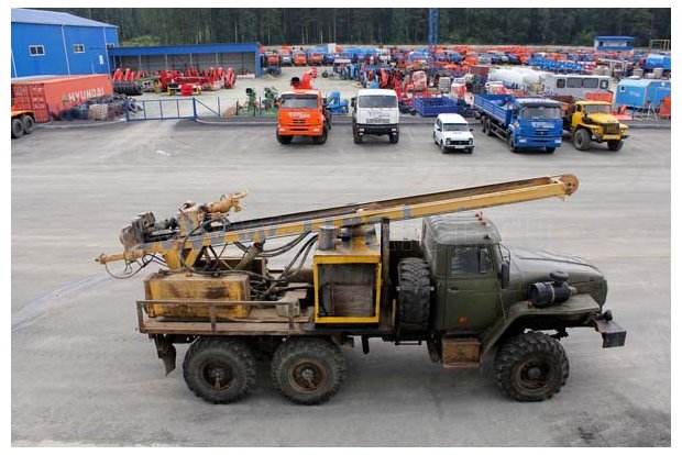 Машина бурильная УРБ-2А2