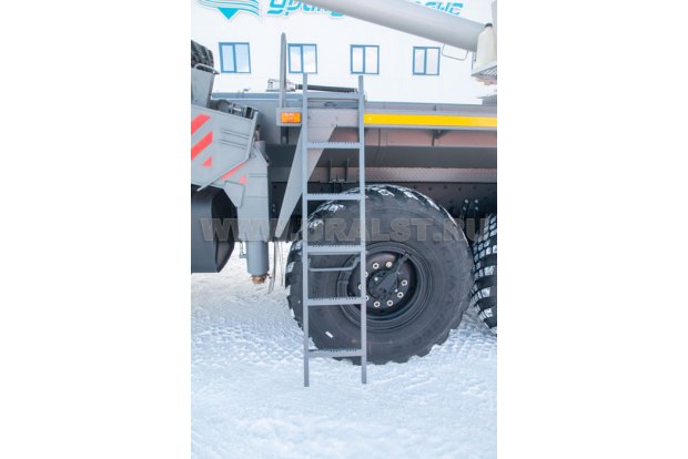 Лестница к кабине оператора