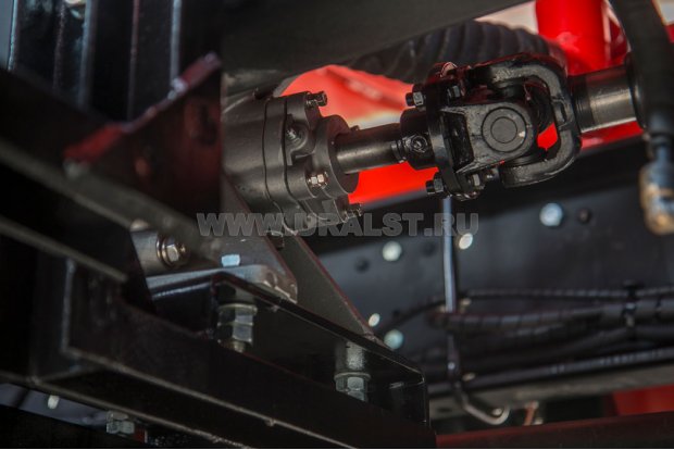 Привод насоса