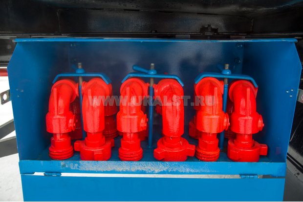 АЦ-32 Урал 4320Е5