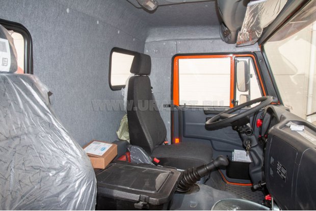 Кабина водителя