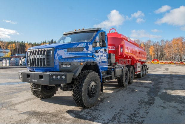 Полуприцеп цистерна ППЦ 28Б-32-3 УСТ 9465