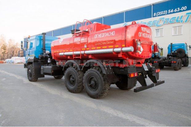 Автоцистерна АЦ-12Б УСТ-54530