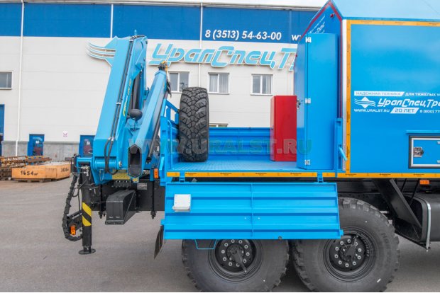 Грузовая бортовая площадка