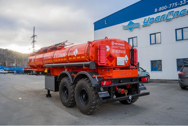 Полуприцеп цистерна для нефти ППЦН 17П-21