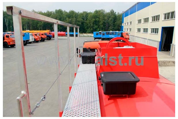 Площадка обслуживания цистерны