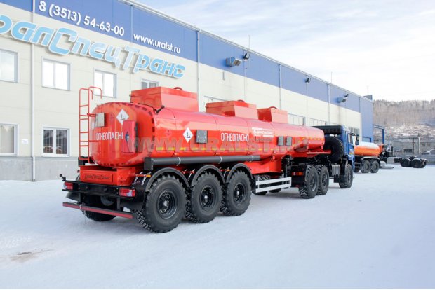 Полуприцеп цистерна бензовоз