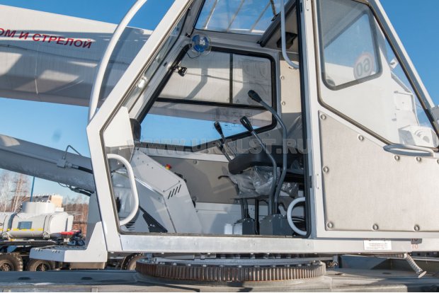 Кабина оператора