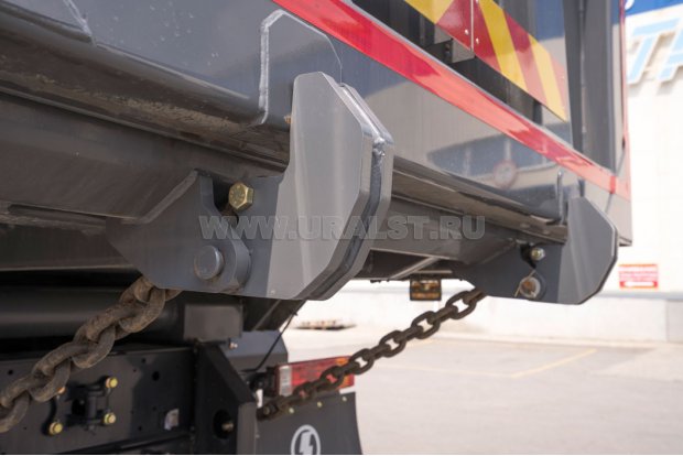 Замки запирания заднего борта