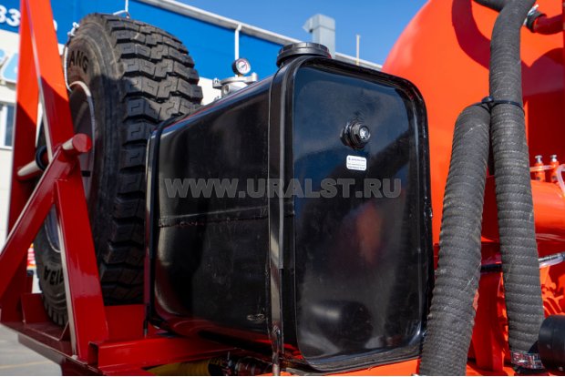 Гидробак системы