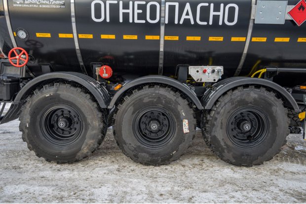 Оси полуприцепа